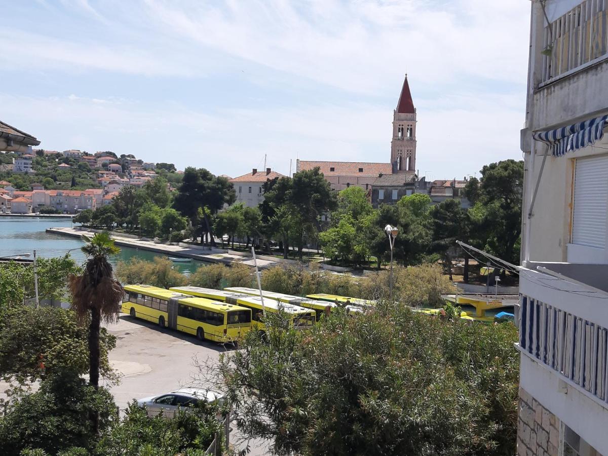 Apartman Petrovic City Center Trogir Ngoại thất bức ảnh