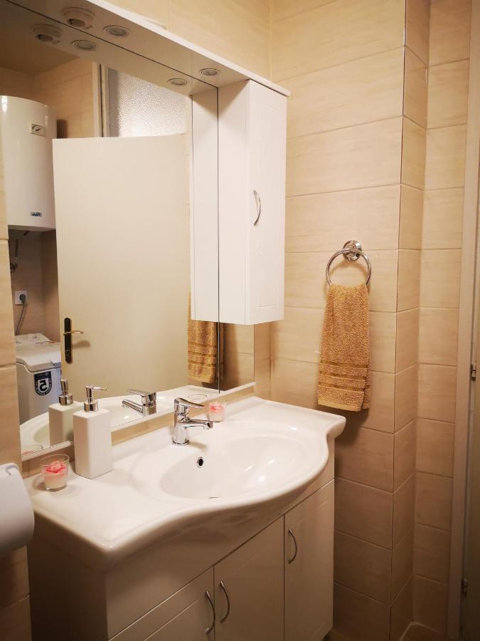 Apartman Petrovic City Center Trogir Ngoại thất bức ảnh