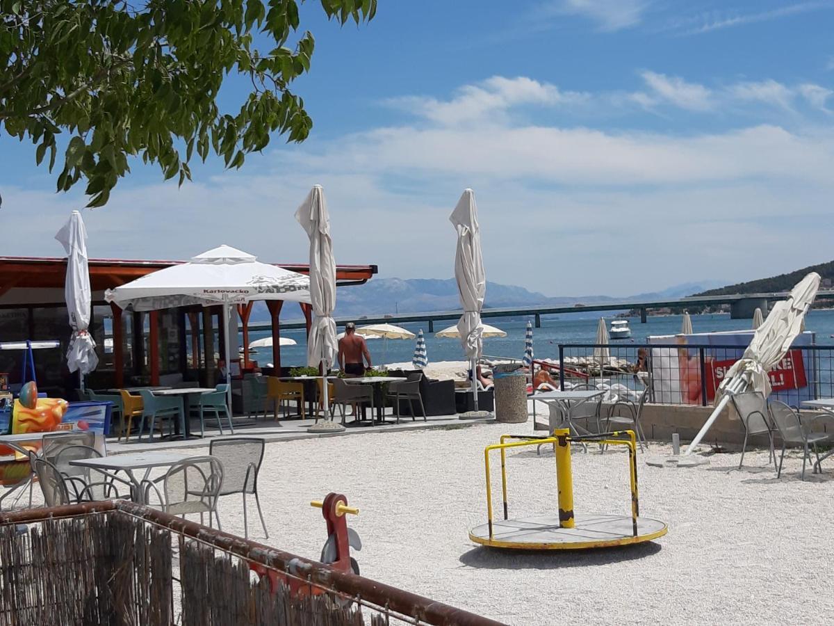 Apartman Petrovic City Center Trogir Ngoại thất bức ảnh